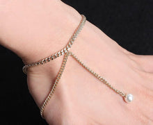 Spotless White Pearl Clasp Bracelet